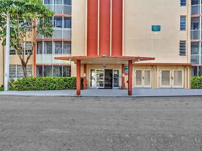 1780 191st #2-204, Miami, FL, 33179