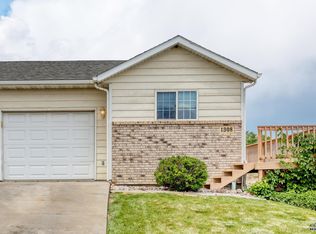 1308 Sydney Dr, Rapid City, SD 57701