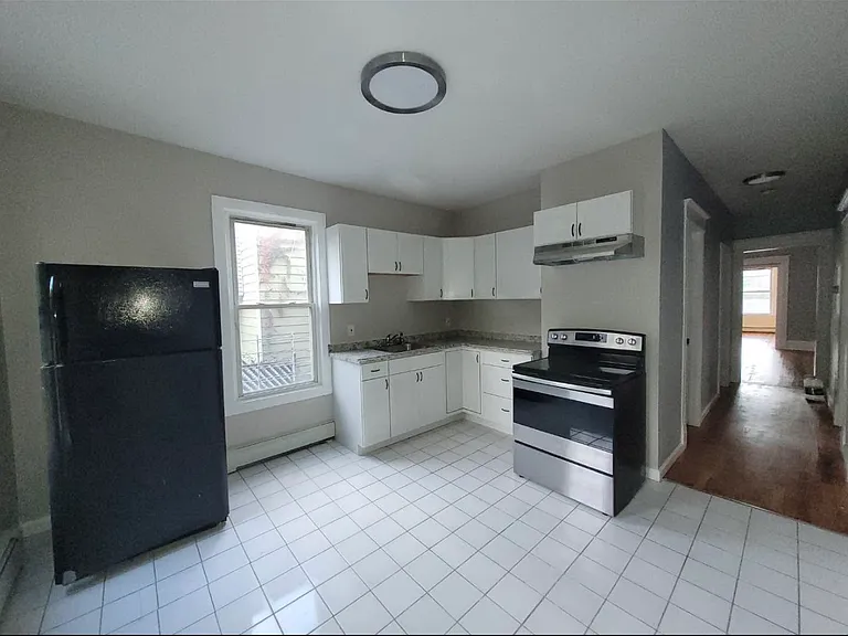 71 Delafield St #1 — Photo 4