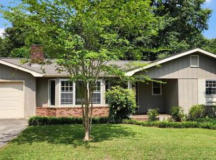 318 Burns Dr, Warner Robins, GA 31088