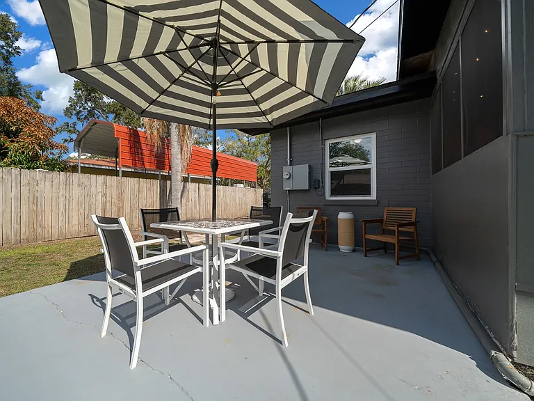 316 SE 33rd Ave — Photo 35
