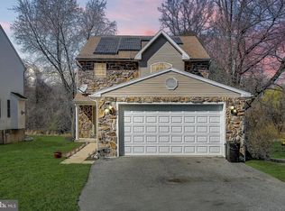 58 Ritters Ln, Owings Mills, MD 21117