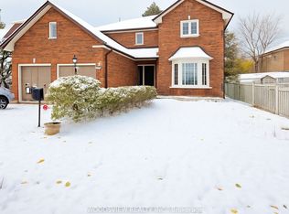 6 Winding Ct, Toronto, ON M1C4X2