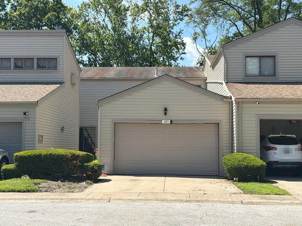 3475 Golfview Dr, Hazel Crest, IL 60429