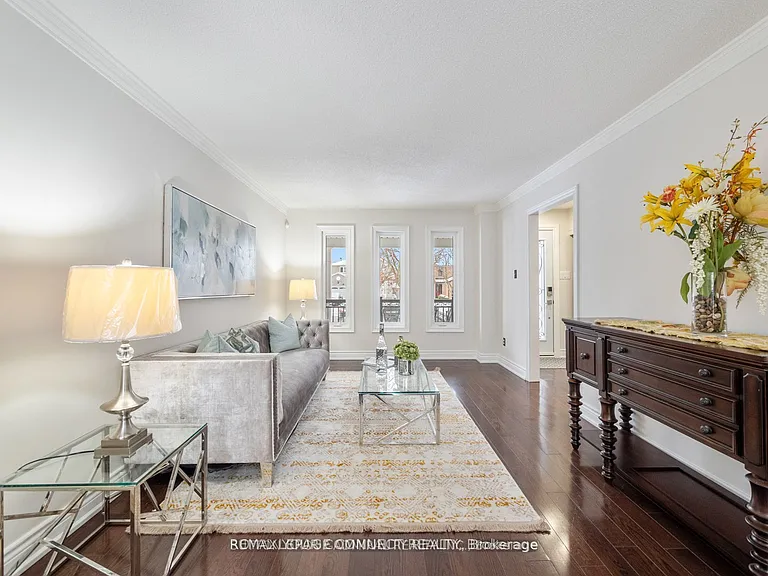 1552 Dellbrook Ave — Photo 4
