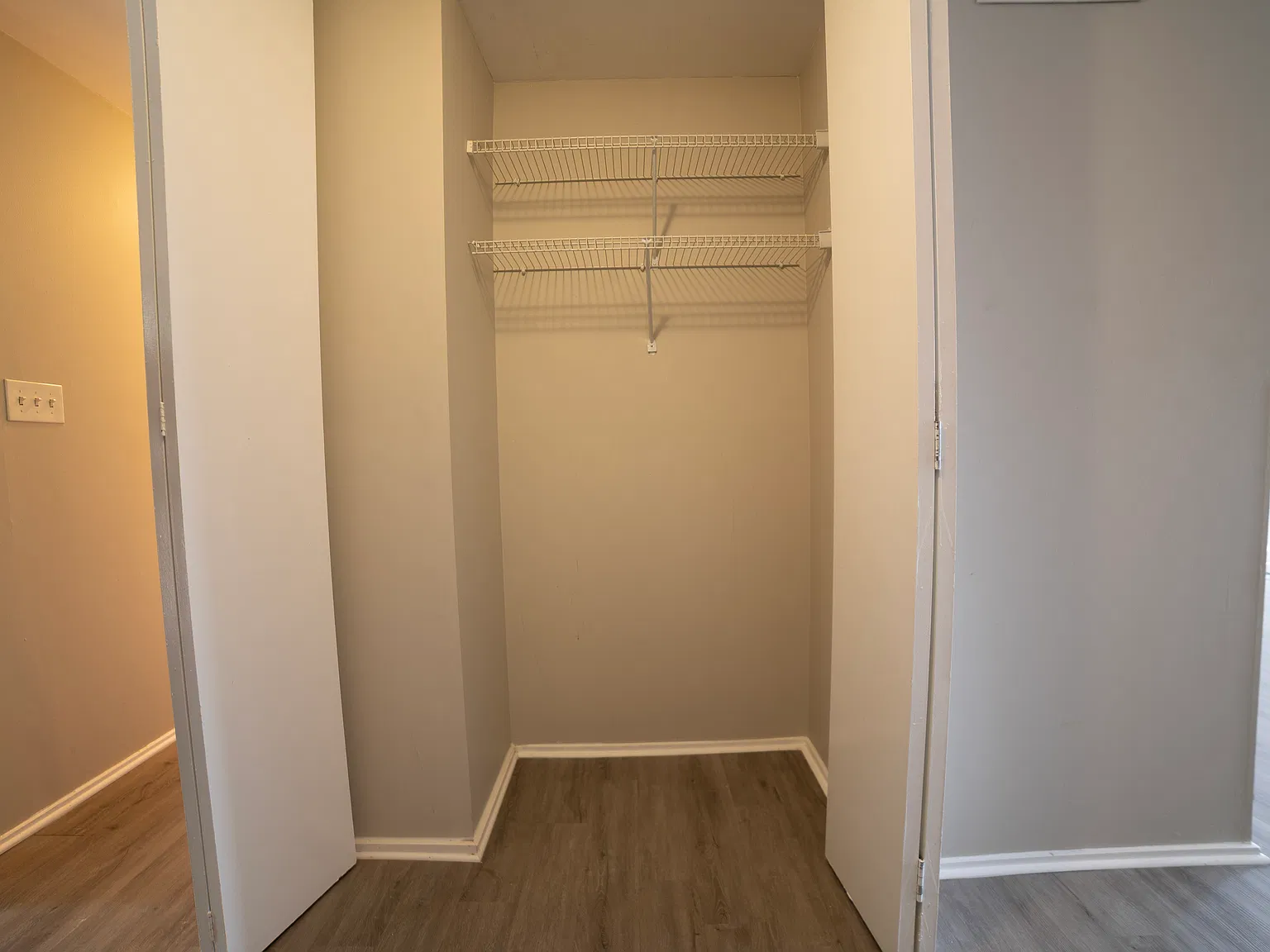 1 bed, 730 sqft, $2,400 — Photo 3