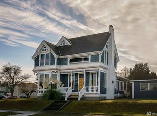 1201 5th St, Anacortes, WA 98221