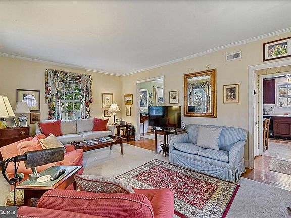 5th image of 328 Paddington Rd