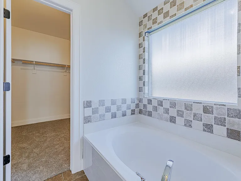 2805 Marsha Ln — Photo 14