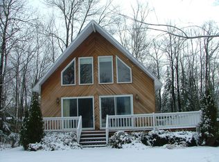 38 Spruce St, Bucksport, ME 04416