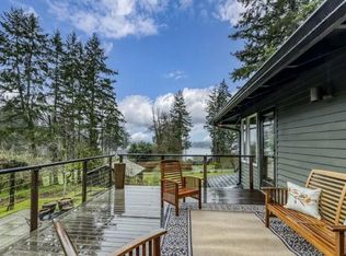 6403 NE Ralston Rd, Bainbridge Island, WA 98110