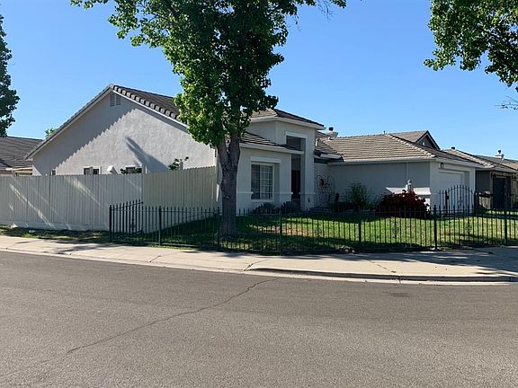 4th image of 4757 Edgebrook Ave