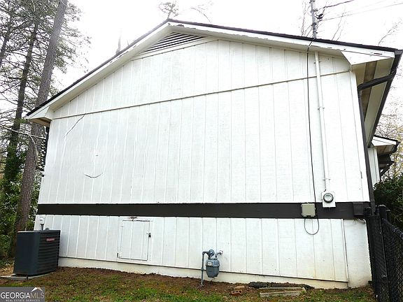 3rd image of 185 Stancil Dr
