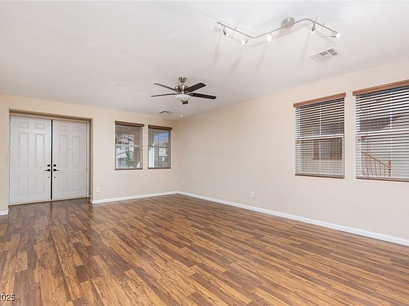 5th image of 3225 Villa Pisani Ct