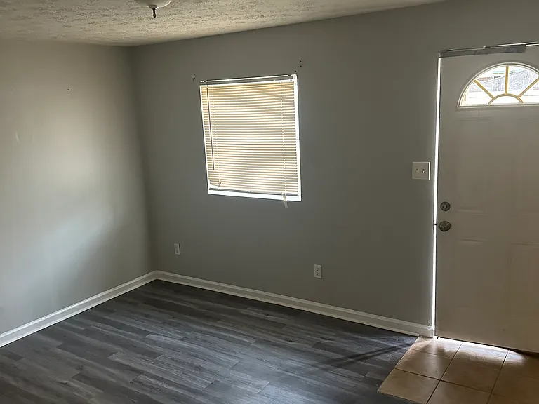 2708 Willow St #3B — Photo 2