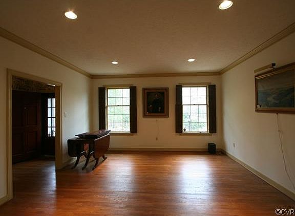 5th image of 8318 Fulham Dr