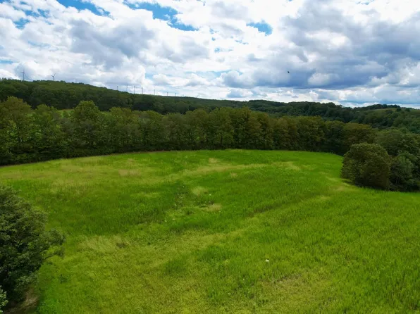 Keystone St, Meyersdale, PA 15552