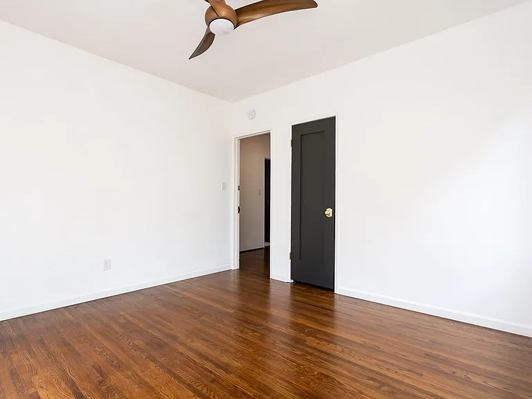4762 E Mountain View Dr — Photo 23