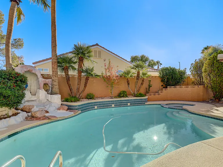937 Denberry Way — Photo 49