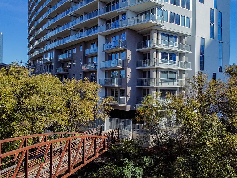Enjoy direct access to Shoal Creek and Lady Bird Lake via the nearby pedestrian bridge.