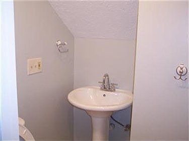 2nd image of 292 Inwood Blvd