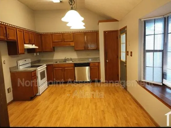 150 Thomas Trl, Covington, GA 30016