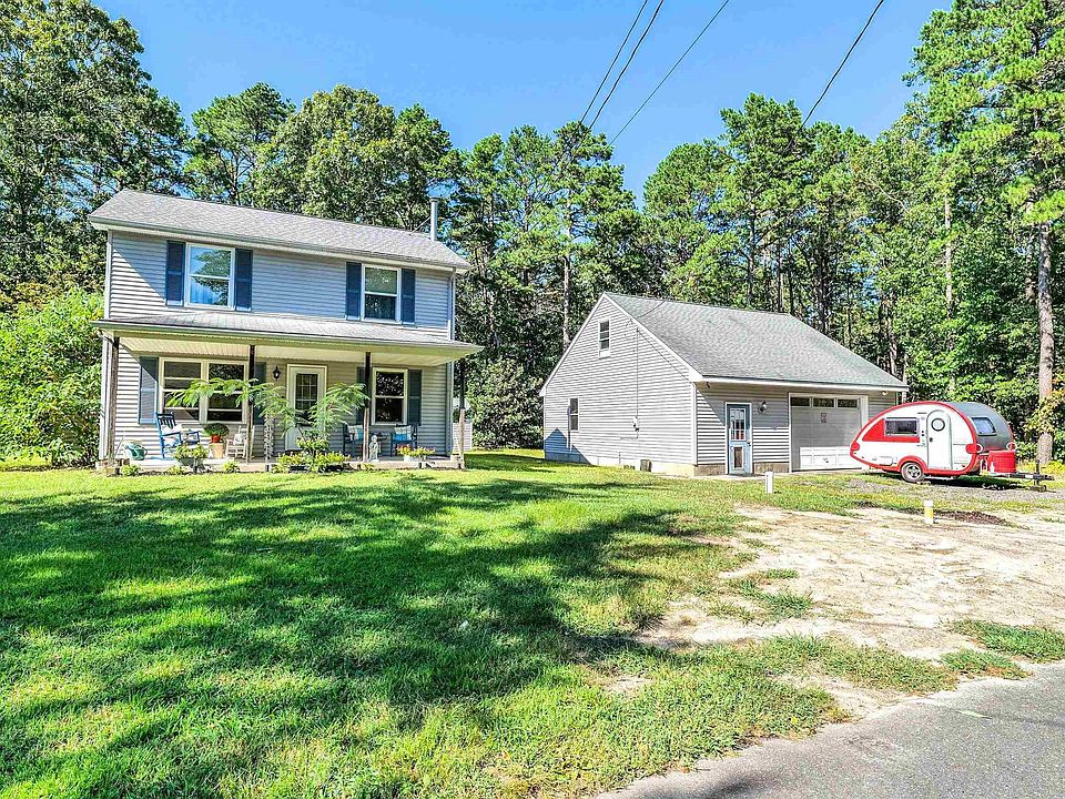 1st image of 13 Henderson Ave