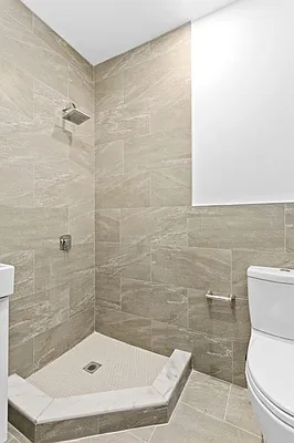 Rented by Compass | media 22