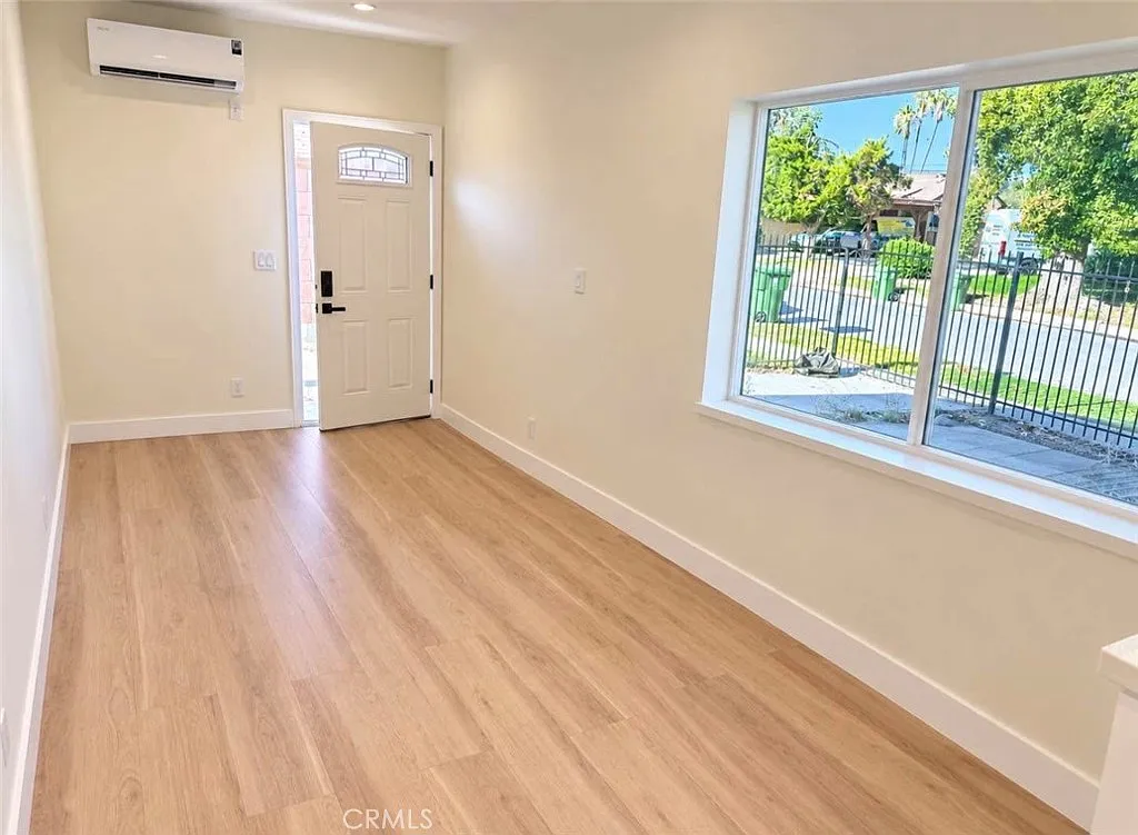 1 bed, 485 sqft, $1,999 — Photo 4