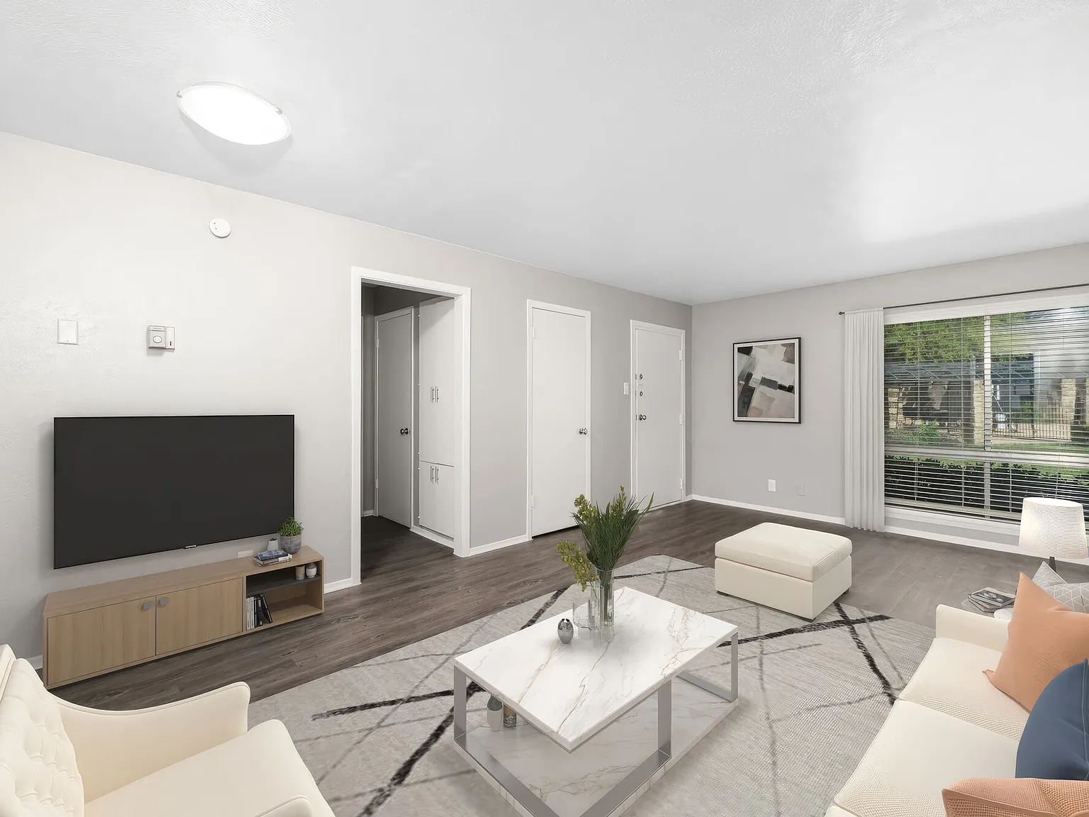 Casita Grove — Photo 1