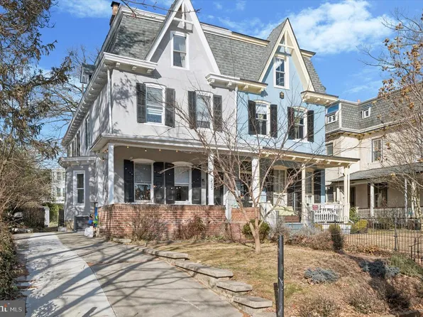 235 W Winona St, Philadelphia, PA 19144