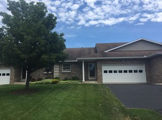 3162 Regency Pkwy, Zeeland, MI 49464