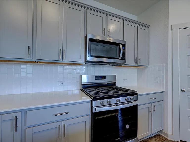 8012 Linda Michelle Ln — Photo 14