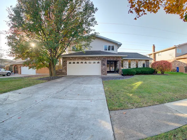 15656 S Walnut Ct, Homer Glen, IL 60491