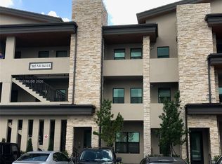 7805 NW 104th Ave APT 31, Doral, FL 33178