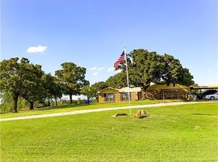 1212 Longbranch Rd, Nocona, TX 76255