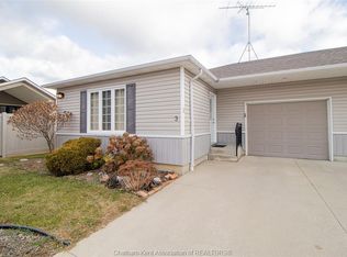 3 Schooner Ct, Chatham Kent, ON N7L0A1