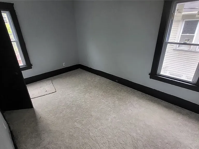 10012 Parkgate Ave #2 — Photo 4