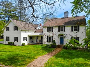 945 Oak Hill Dr, Elmira, NY