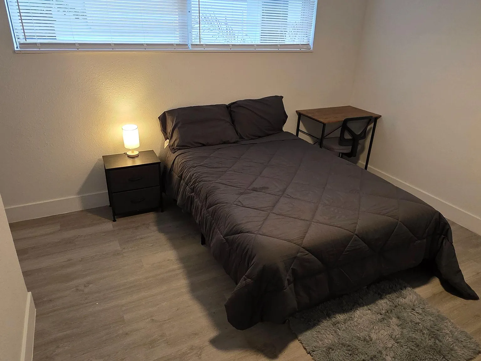 4 bed, 2.0 bath, 1425 sqft, $1,274 — Photo 3