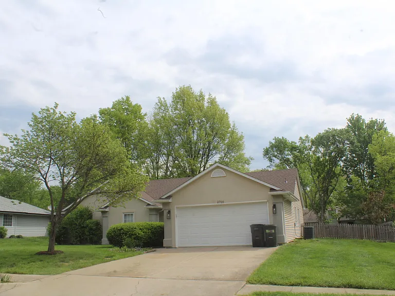 3700 Falmouth Dr — Photo 1