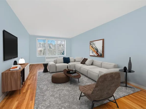 180 Van Cortlandt Park S #6K, Bronx, NY 10463