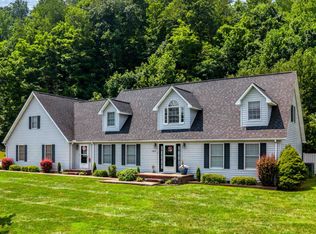 565 County Road 31, Chesapeake, OH 45619