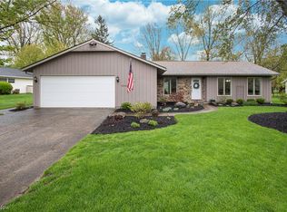 5646 Mills Creek Ln, North Ridgeville, OH 44039