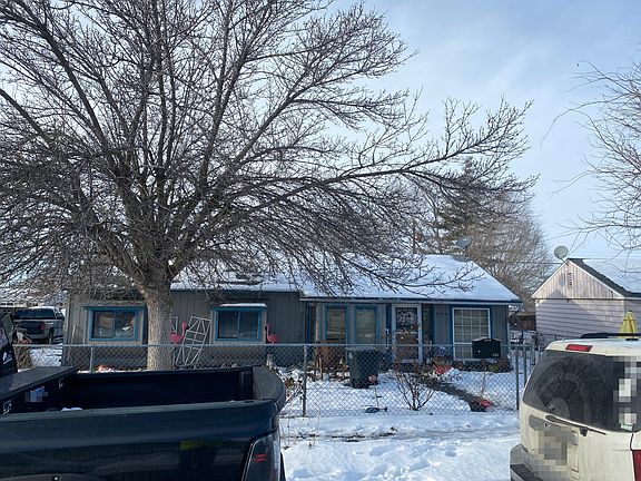 854 S Grand Dr, Moses Lake, WA 98837 Zillow