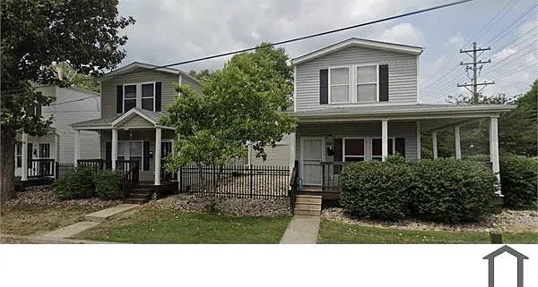 3 bed, 1000 sqft, $1,155 — Photo 1