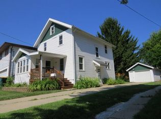 1710 Taylor LANE, West Bend, WI 53090