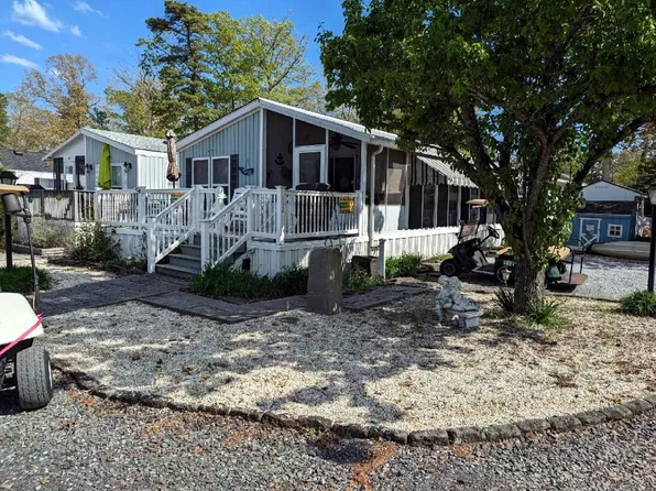 112 Whale Beach Ave, Dennisville, NJ 08214