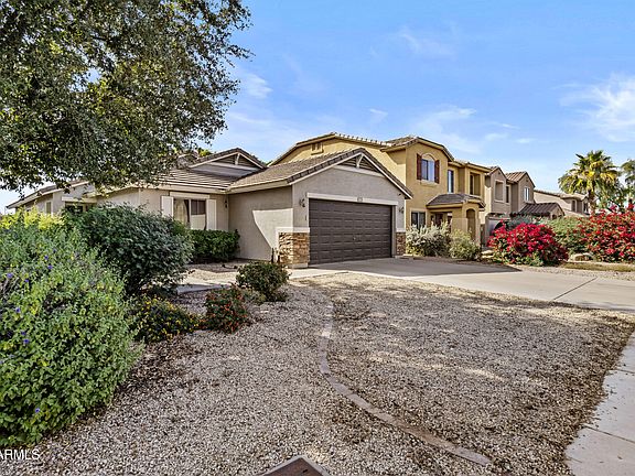 3rd image of 1823 W DESERT SEASONS Drive