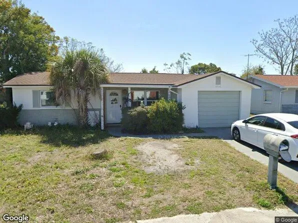 3238 Fairmount Dr, Holiday, FL 34691